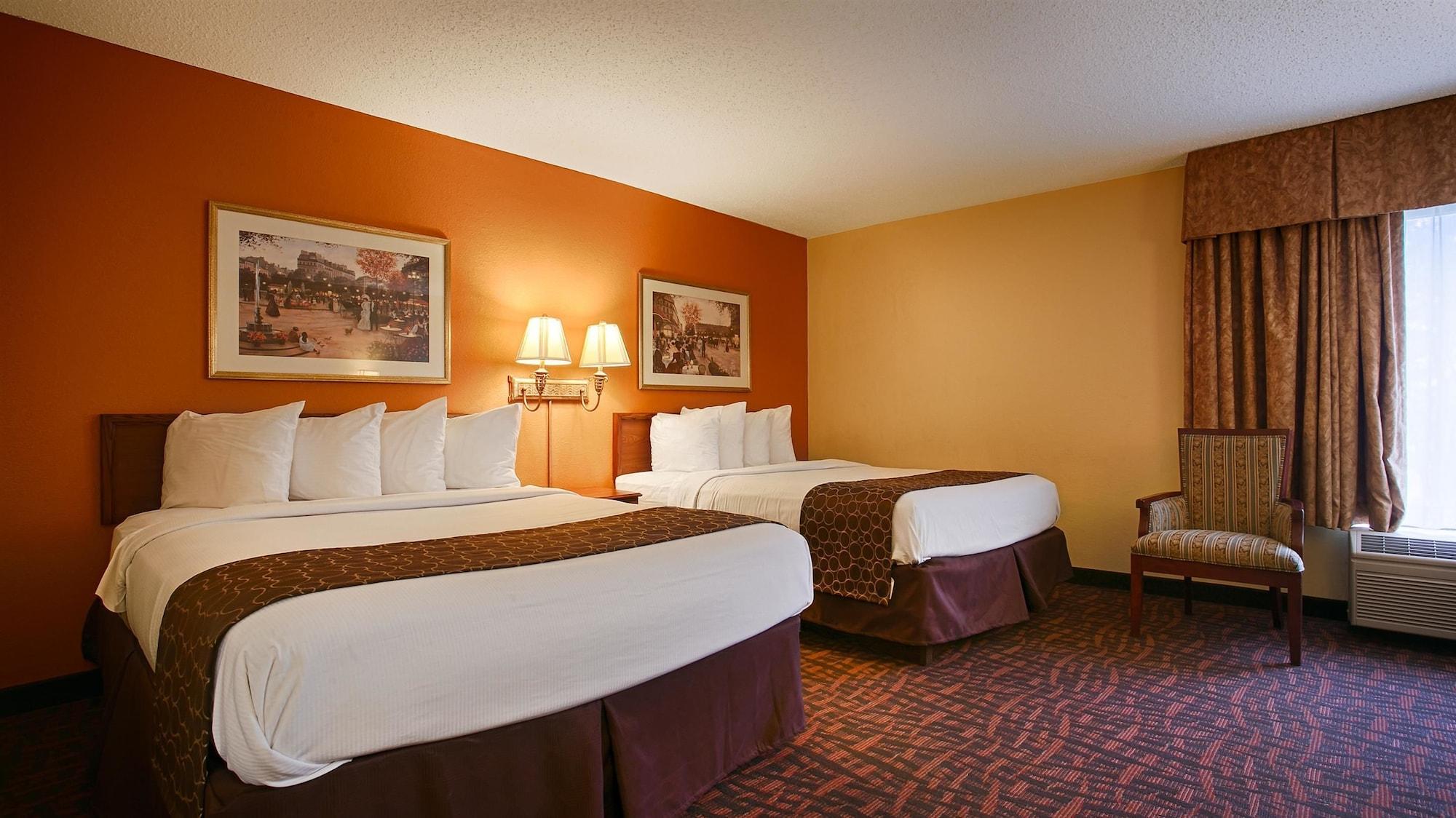 Best Western Louisville East Inn & Suites Экстерьер фото